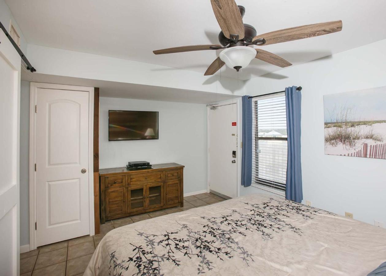 Island Winds West 477 By Albvr - Beachfront, Updated & Beautiful! Just Steps To The Beach & Hangout! Gulf Shores Bagian luar foto